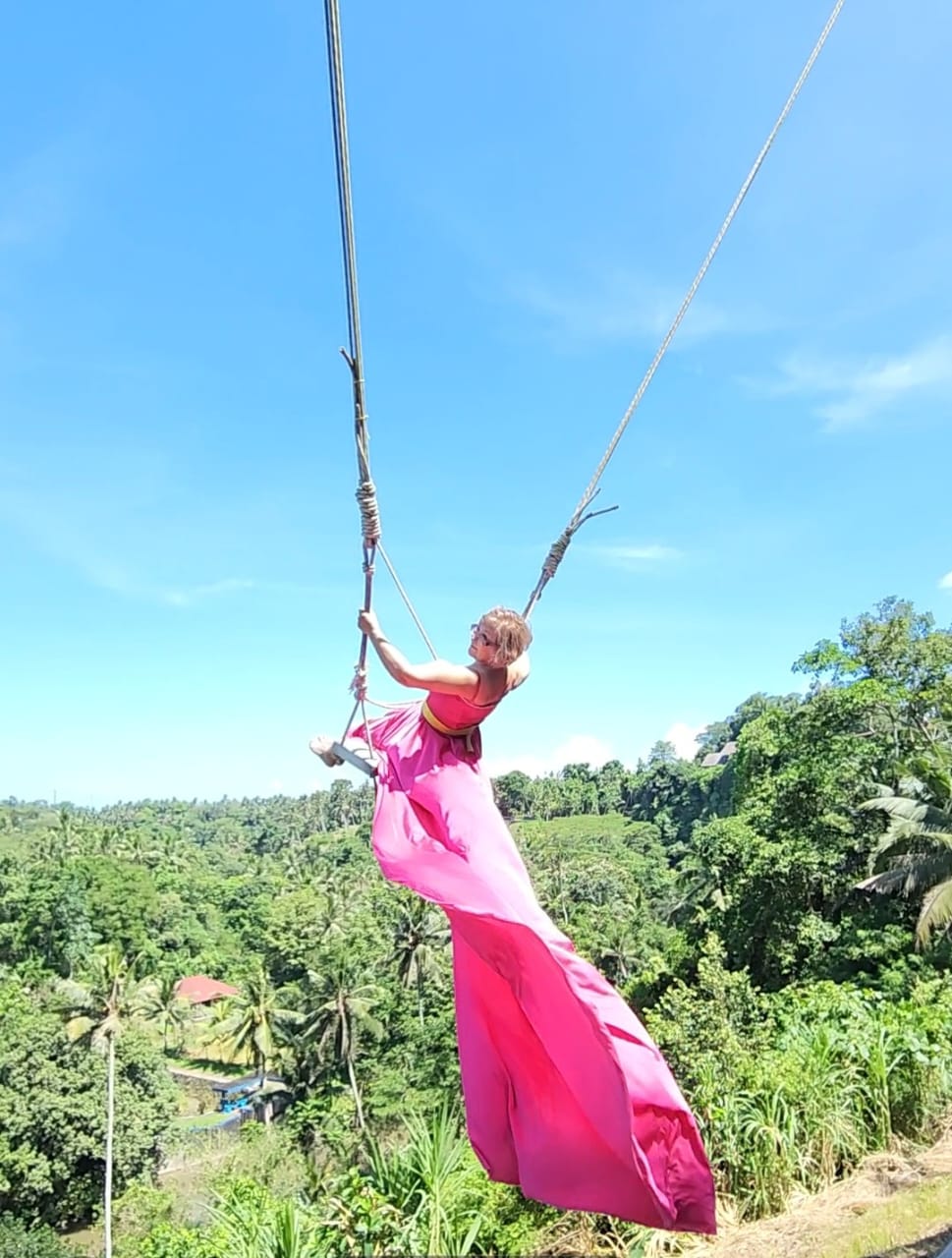 Anar Tyurebayeba, Bali
