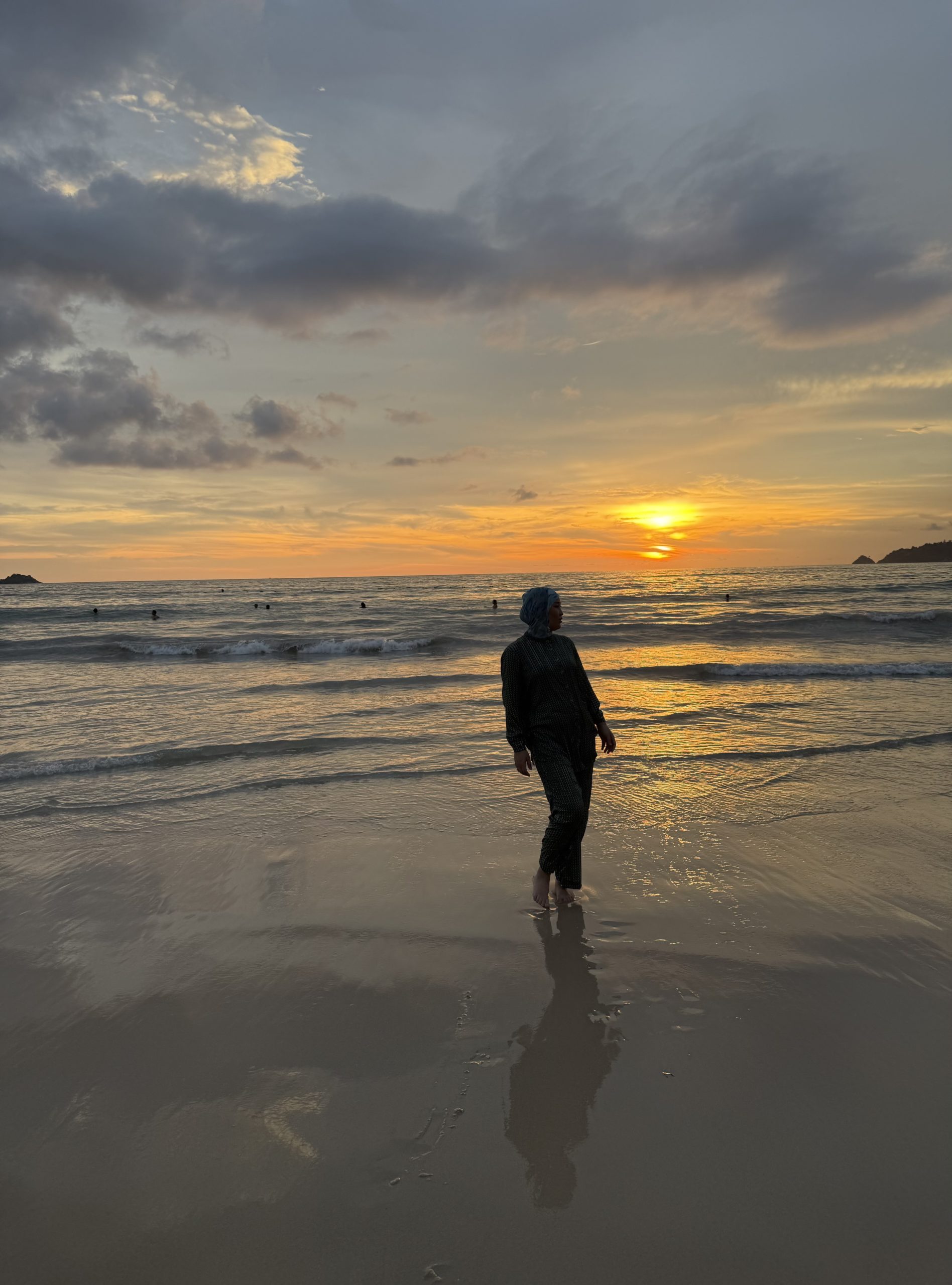 Nurtay M, Phuket